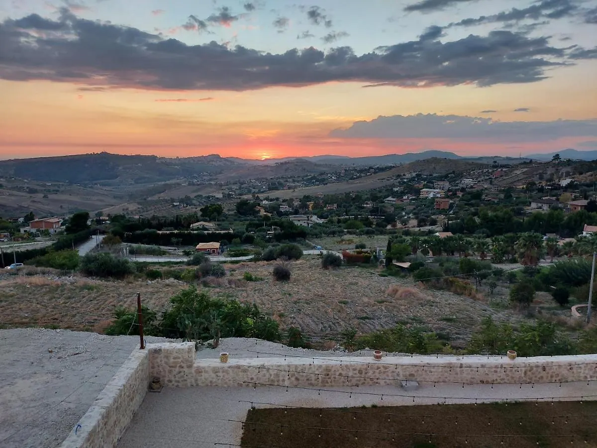 אגריג'נטו Masseria Torre Saracena לינה וארוחת בוקר