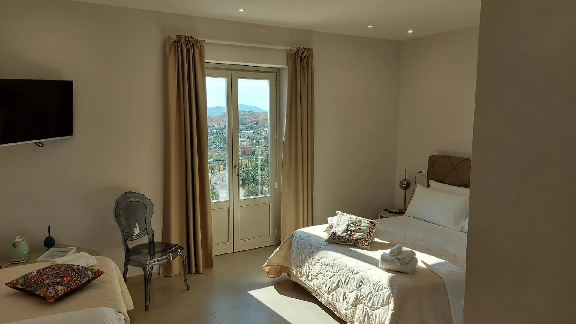 Bed & Breakfast Masseria Torre Saracena Agrigento Italy
